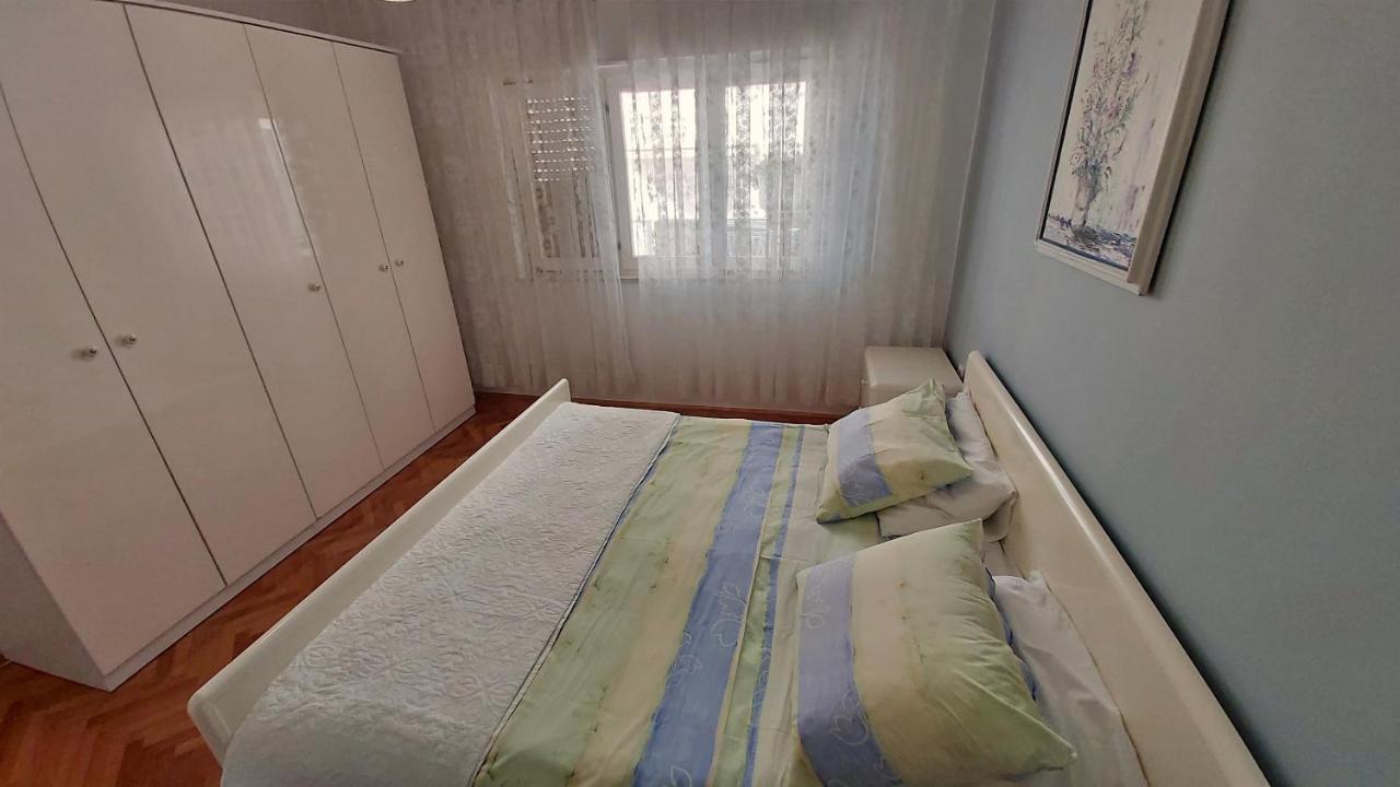 Apartment Cedo โอมิช ภายนอก รูปภาพ