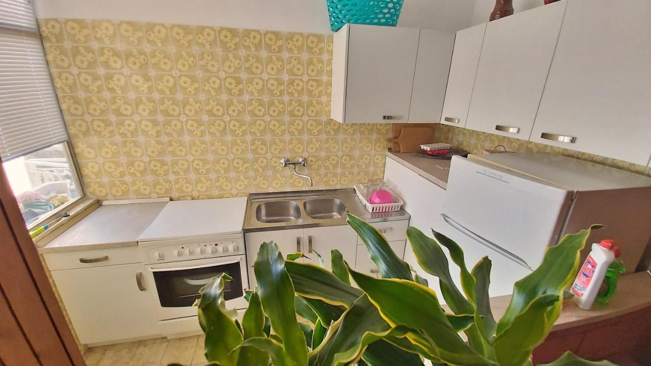 Apartment Cedo โอมิช ภายนอก รูปภาพ