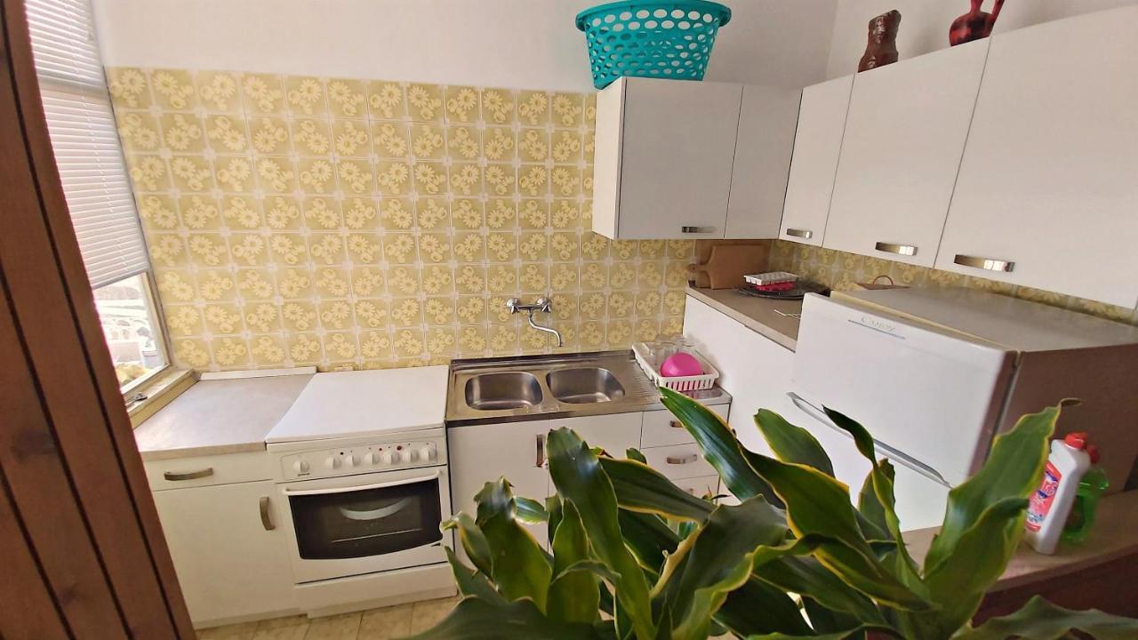 Apartment Cedo โอมิช ภายนอก รูปภาพ